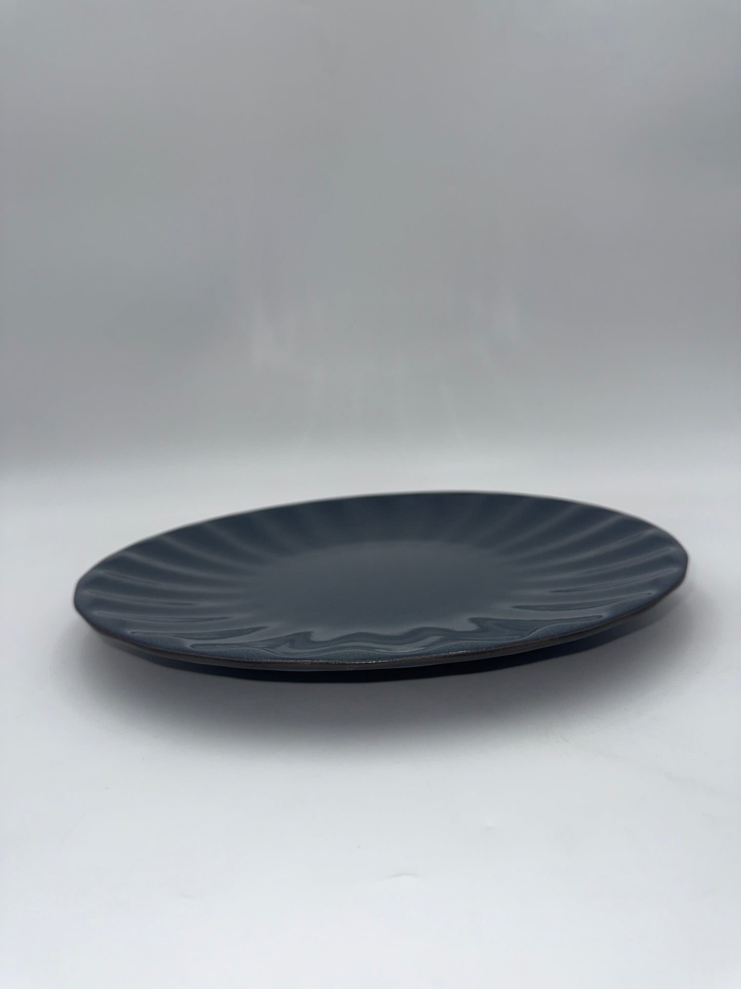 27 cm Blue ceramic plate
