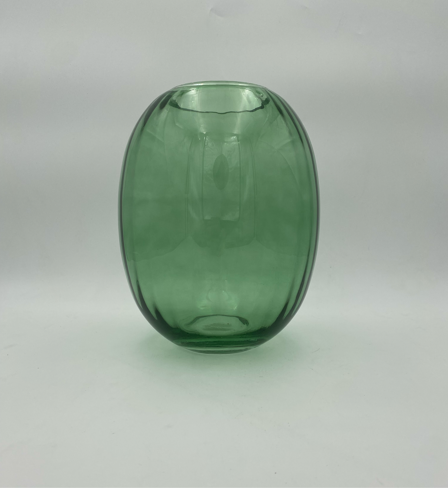 Glass vase