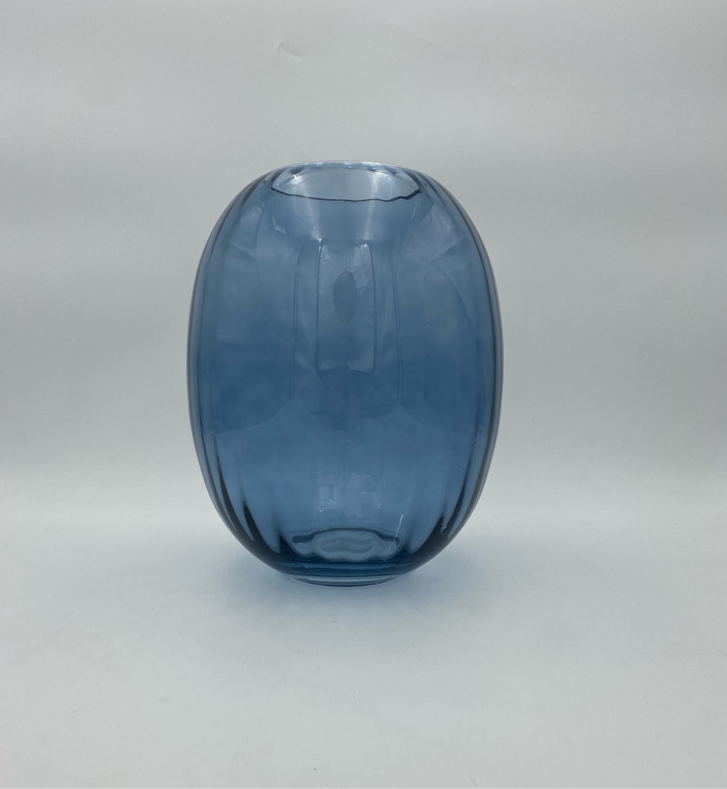 Glass vase