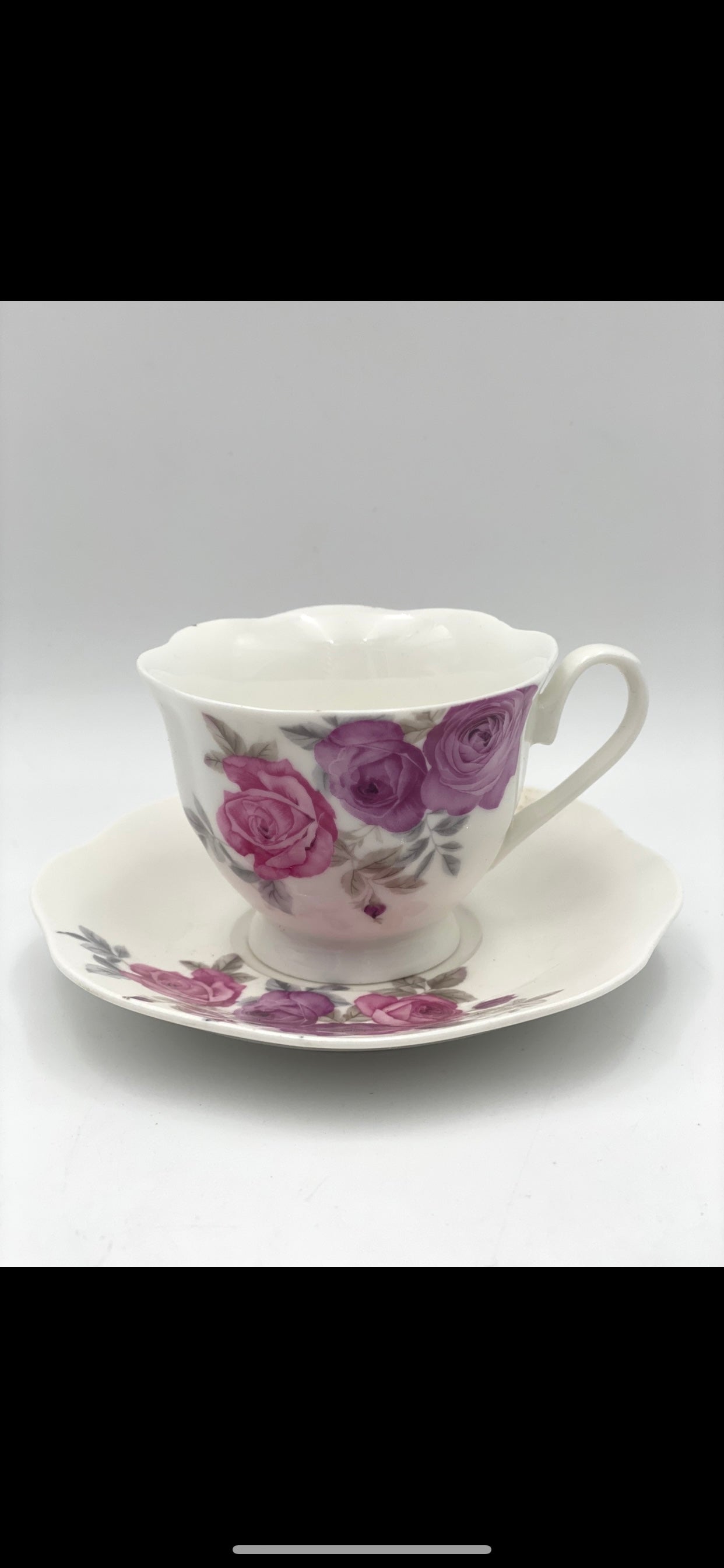 Set of 6 pcs coffee cups and saucers