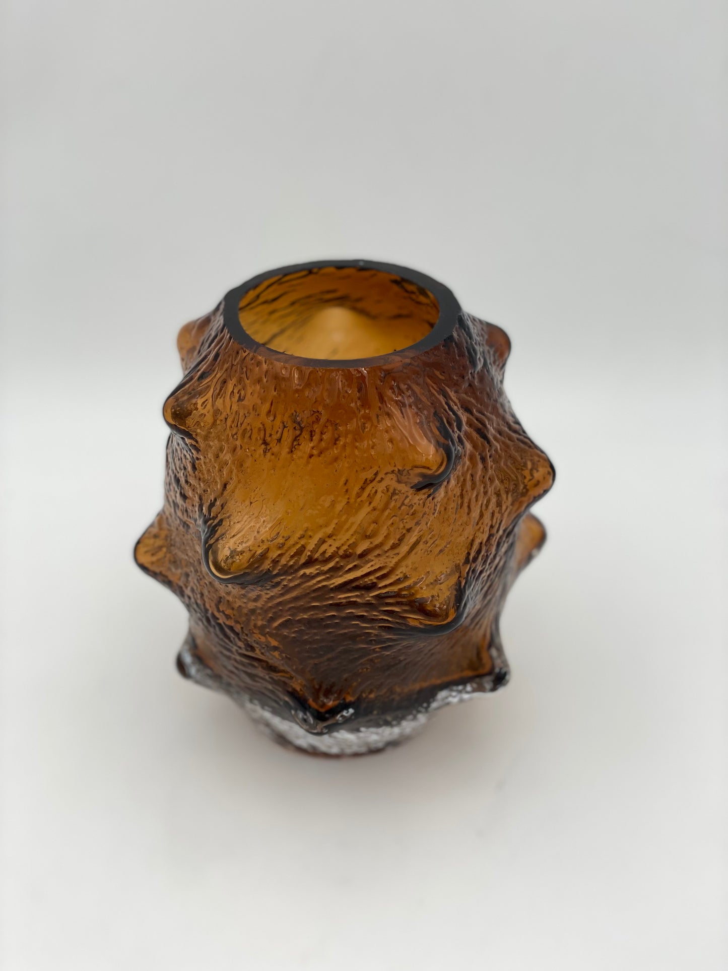 Glass vase