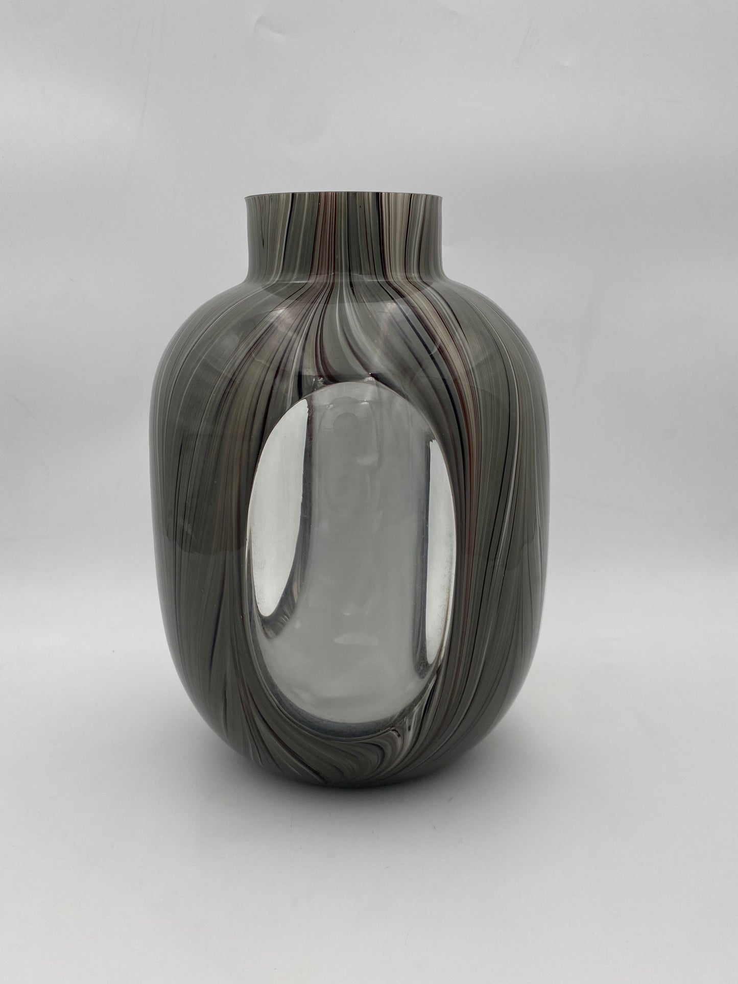 Glass vase