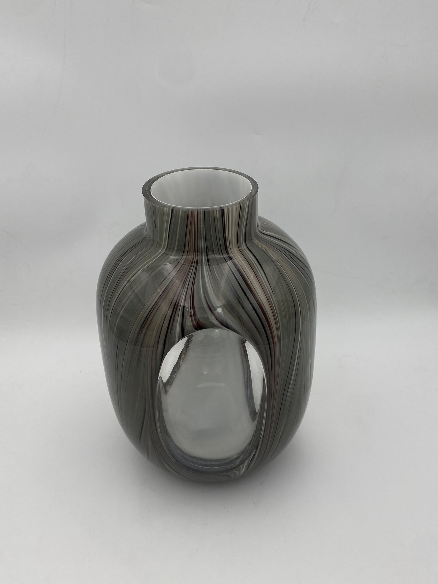 Glass vase