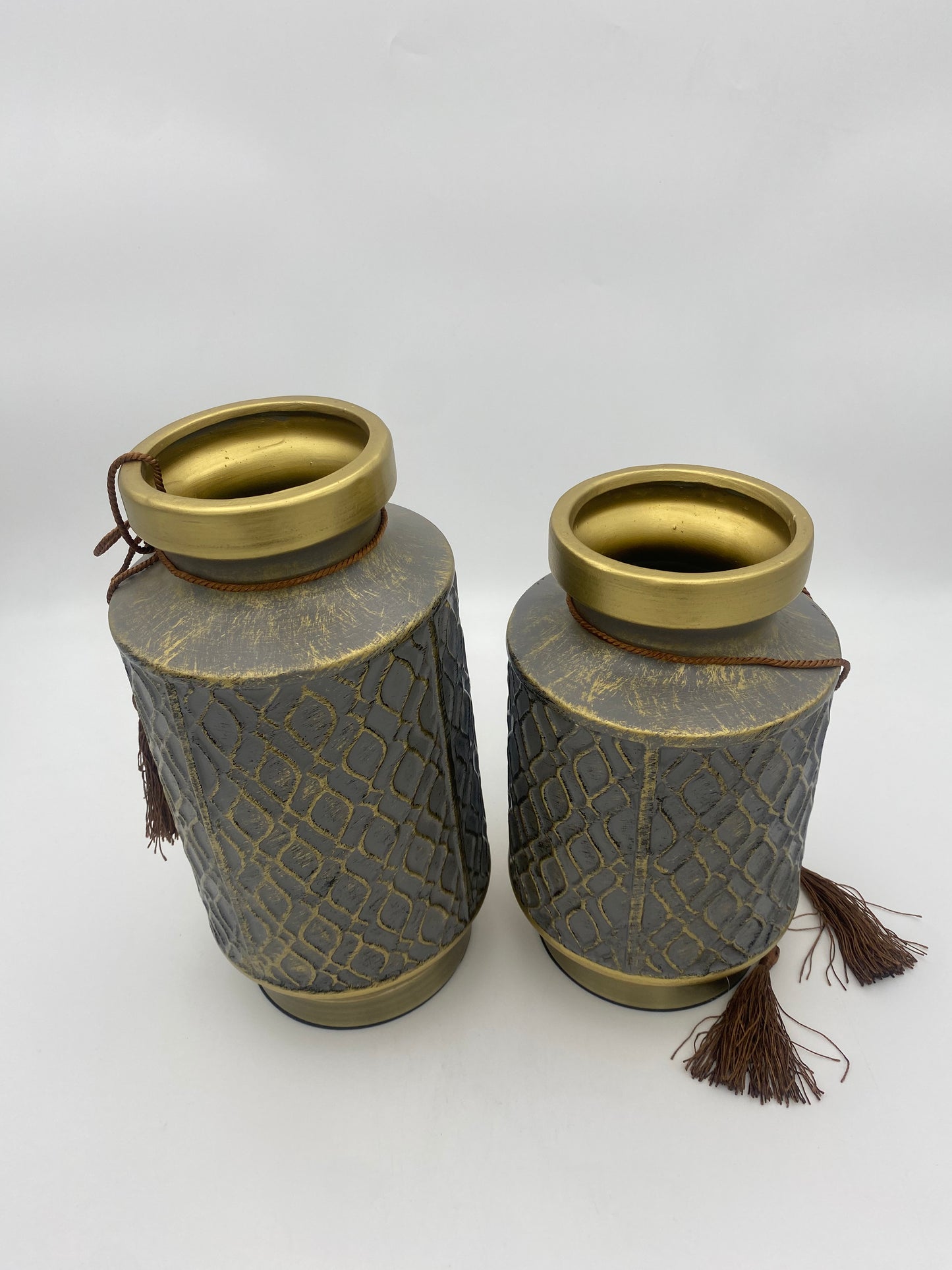 Ceramic vase