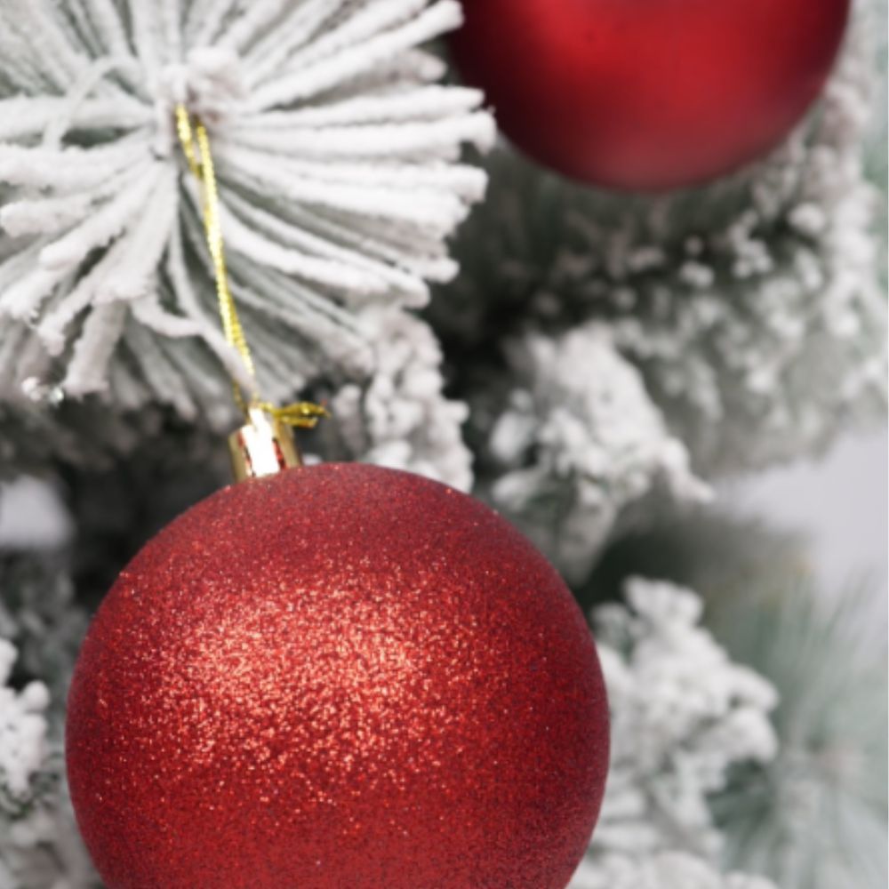 Red Set Of 20 Pcs Christmas Balls