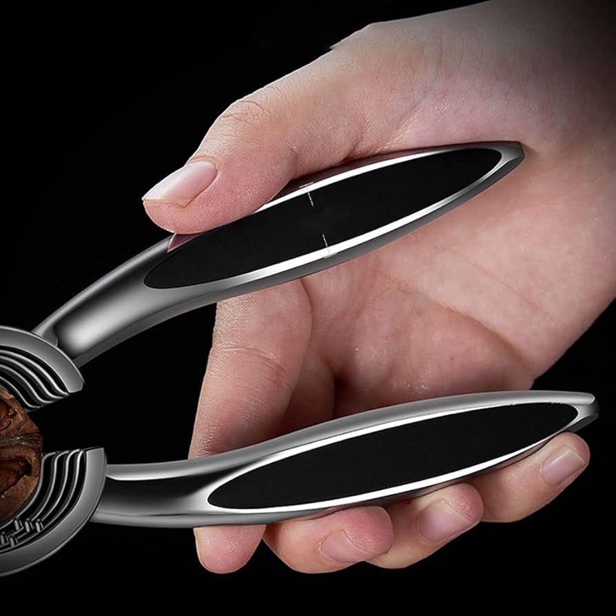 Shingo, Aluminium Nut Cracker