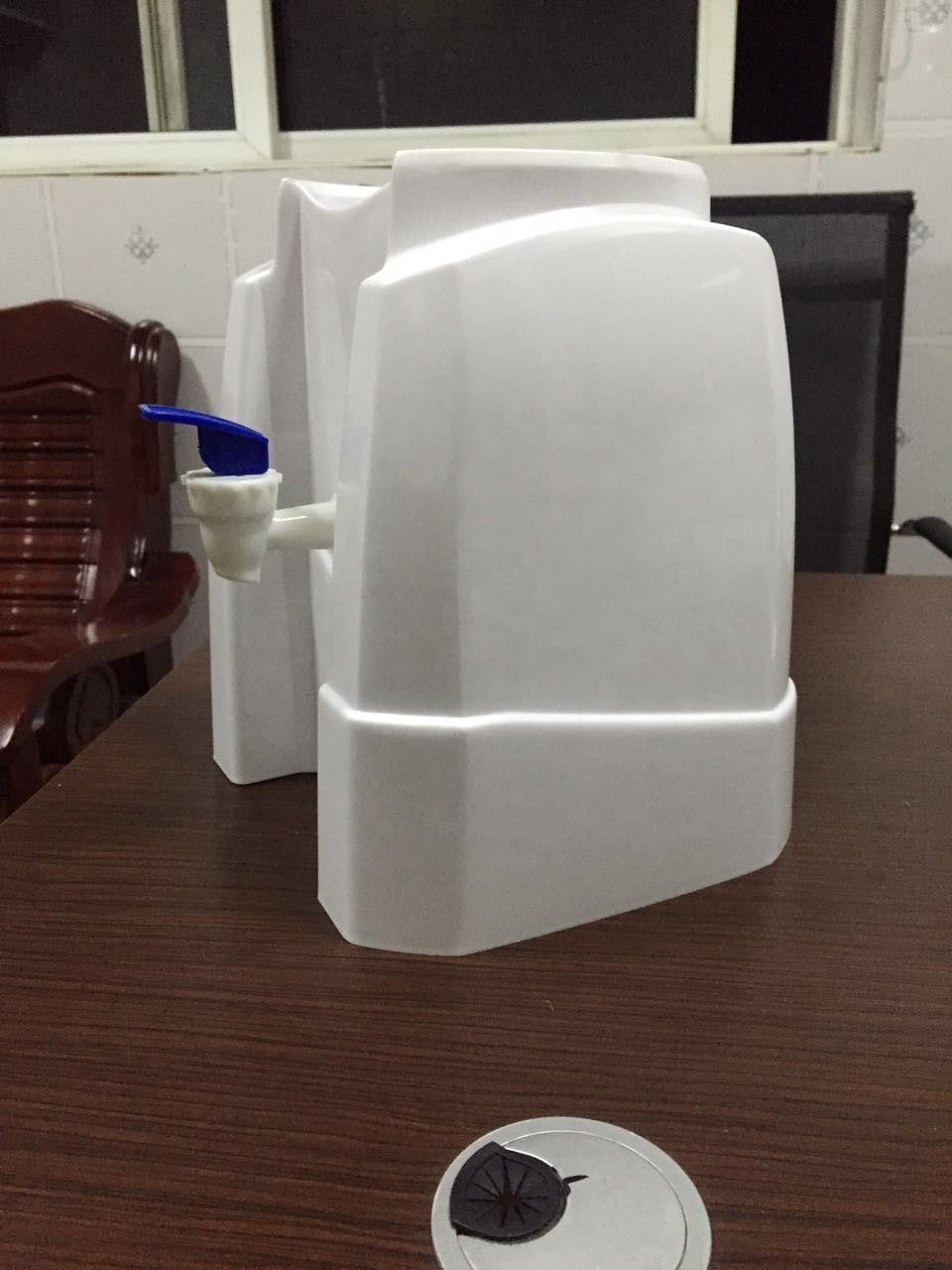 Non Electric Desktop Mini Manual Water Dispenser No