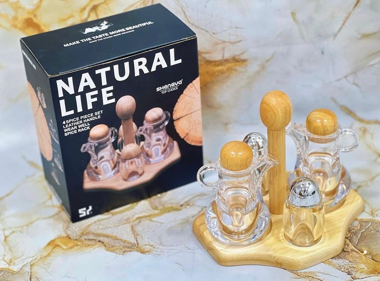 4 Pcs Spice Set With Bamboo Stand