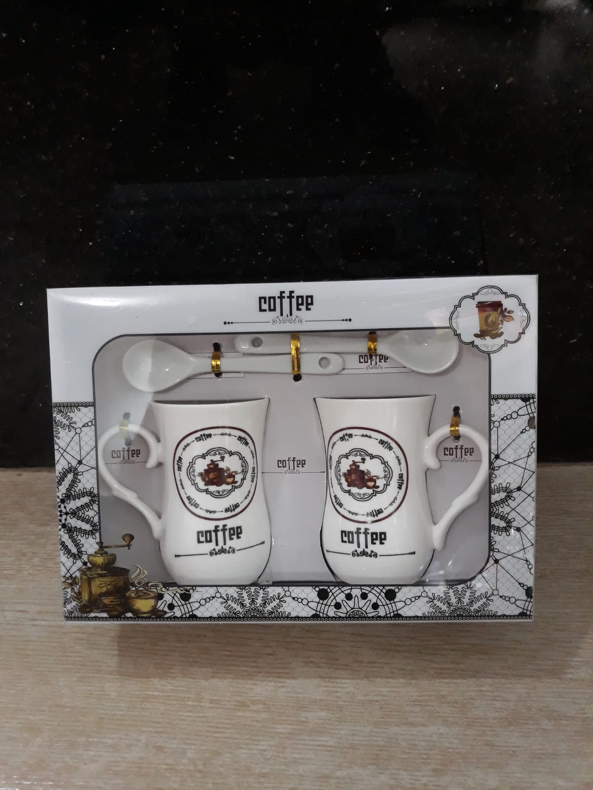 4 PCs Porcelain Mug With Spoons Set With Box