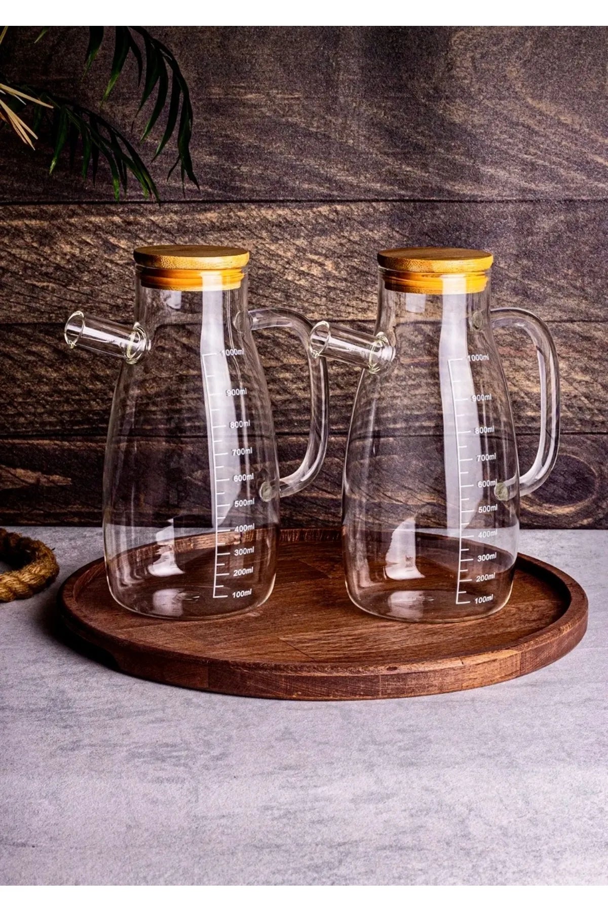 1000 ml Glass Oil Jug With Bamboo Lid