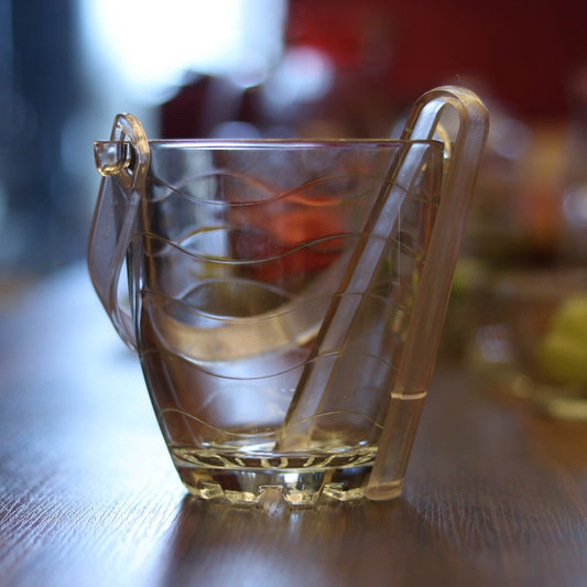 Ice Box with Handle 845CC