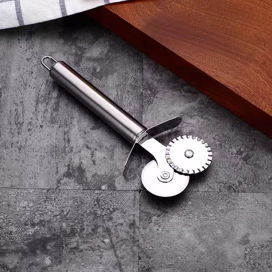 Pizza cutter