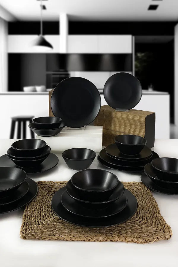 Dinner set of 16 pieces