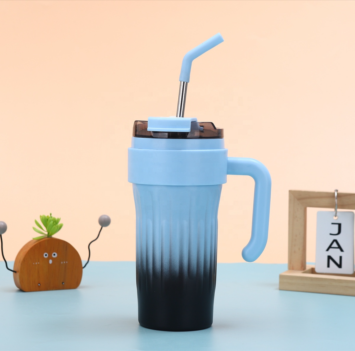 900 Ml Stainless Steel Aqua Tumbler -Hot & Cold
