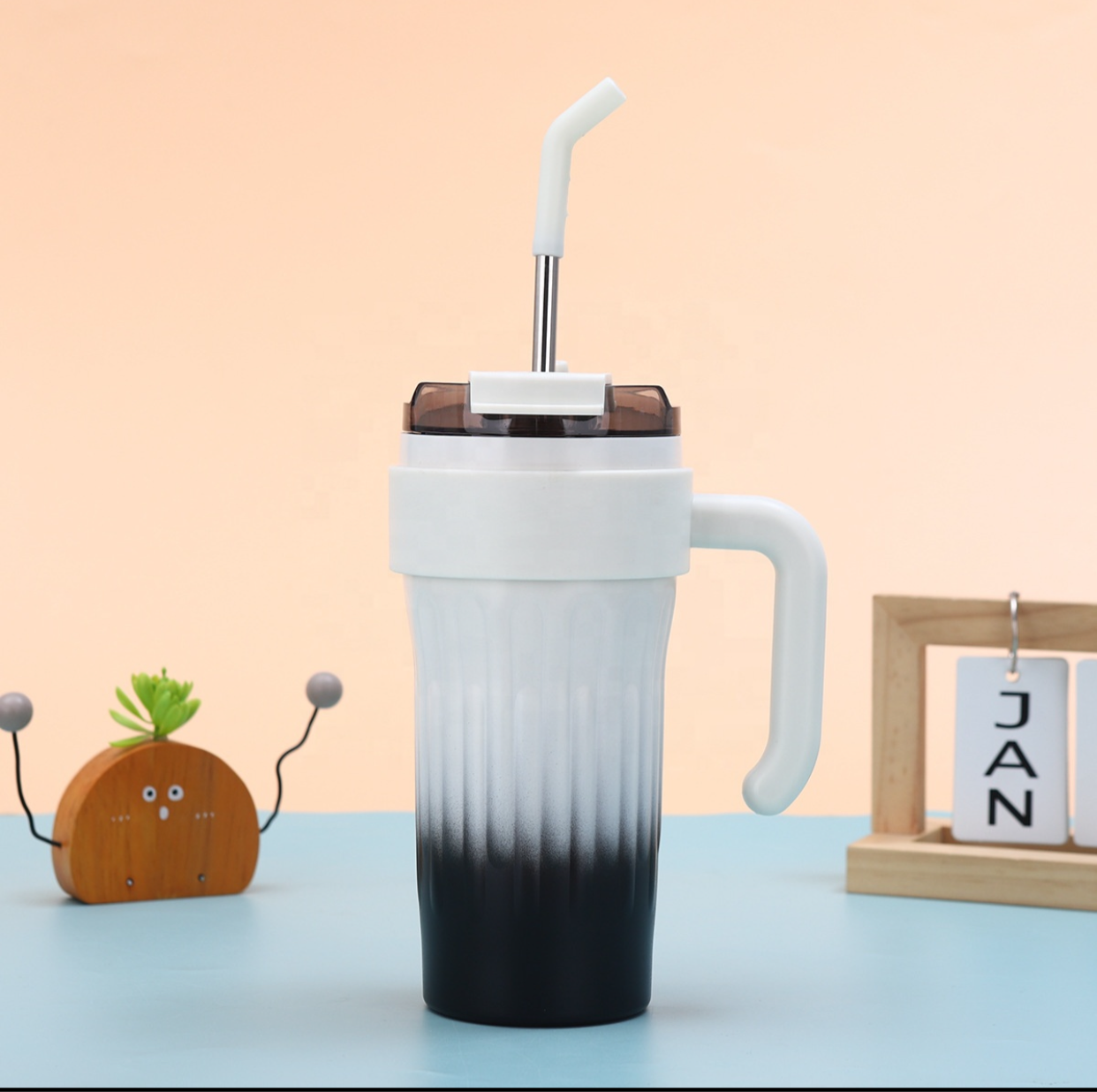 900 Ml Stainless Steel Aqua Tumbler -Hot & Cold
