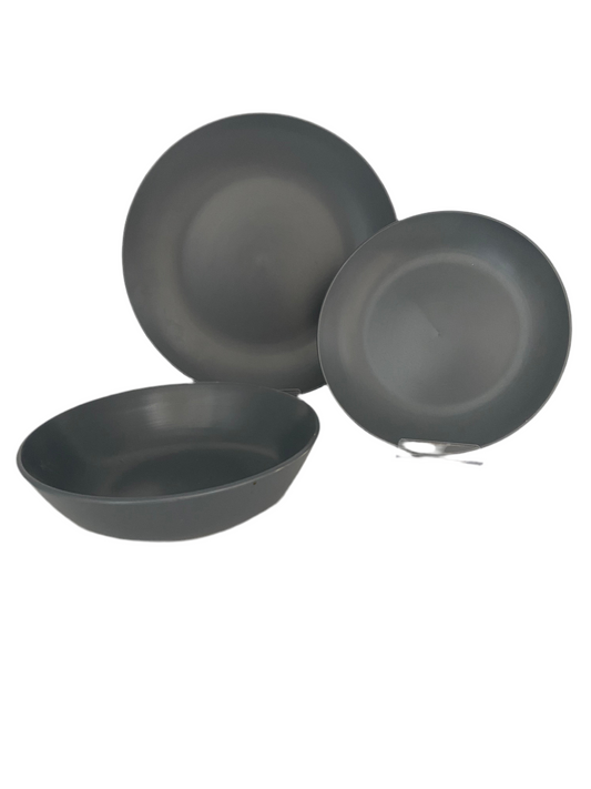 Armonia, 18 pcs Porcelain Plates Set
