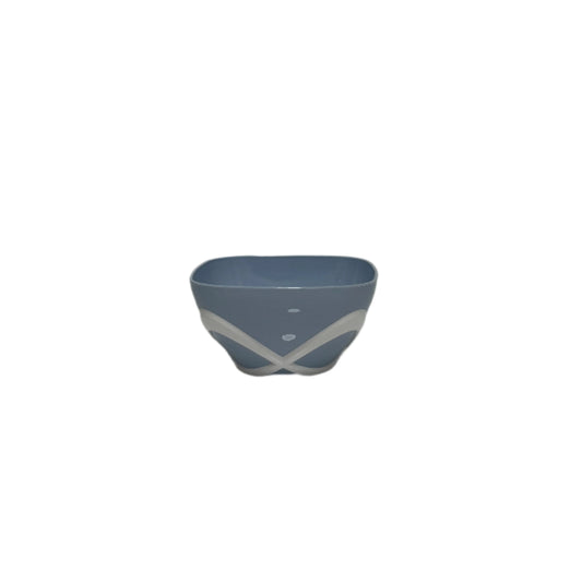 0.35-liter plastic bowl