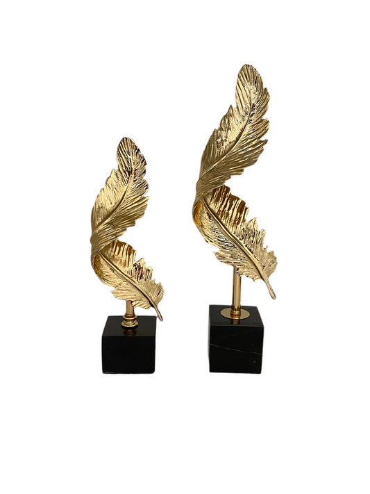 Golden Metal Leaf Statue Ornamental Decoration With Marble Base