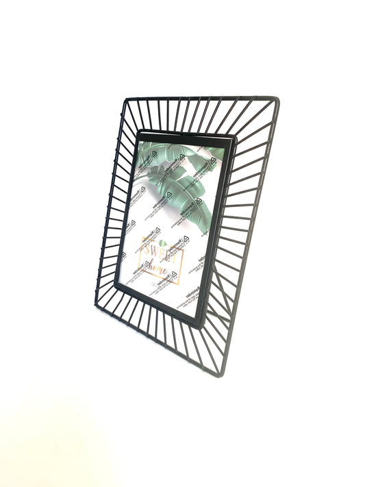 Black Metal Photo Frame