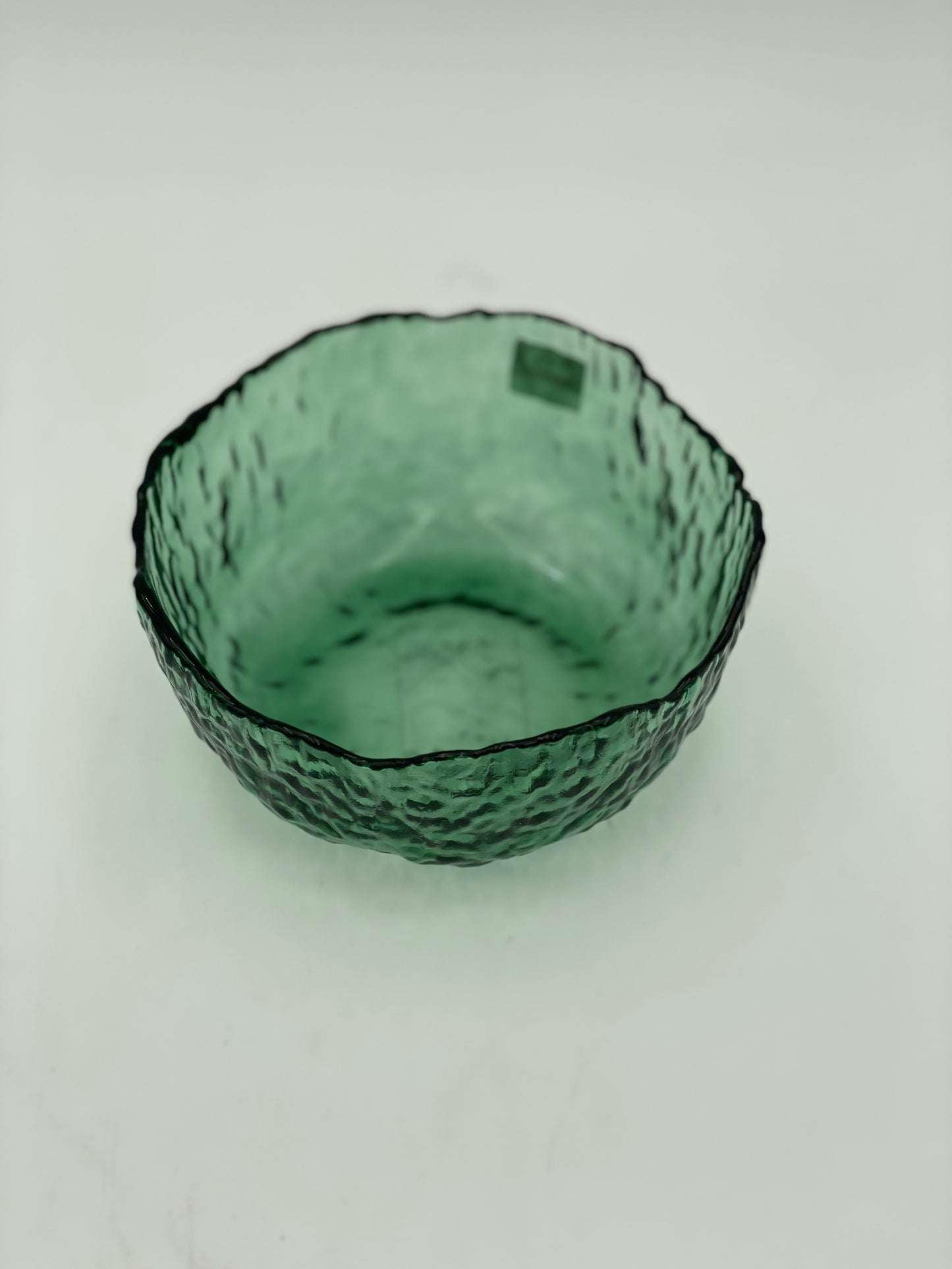 Glass bowl