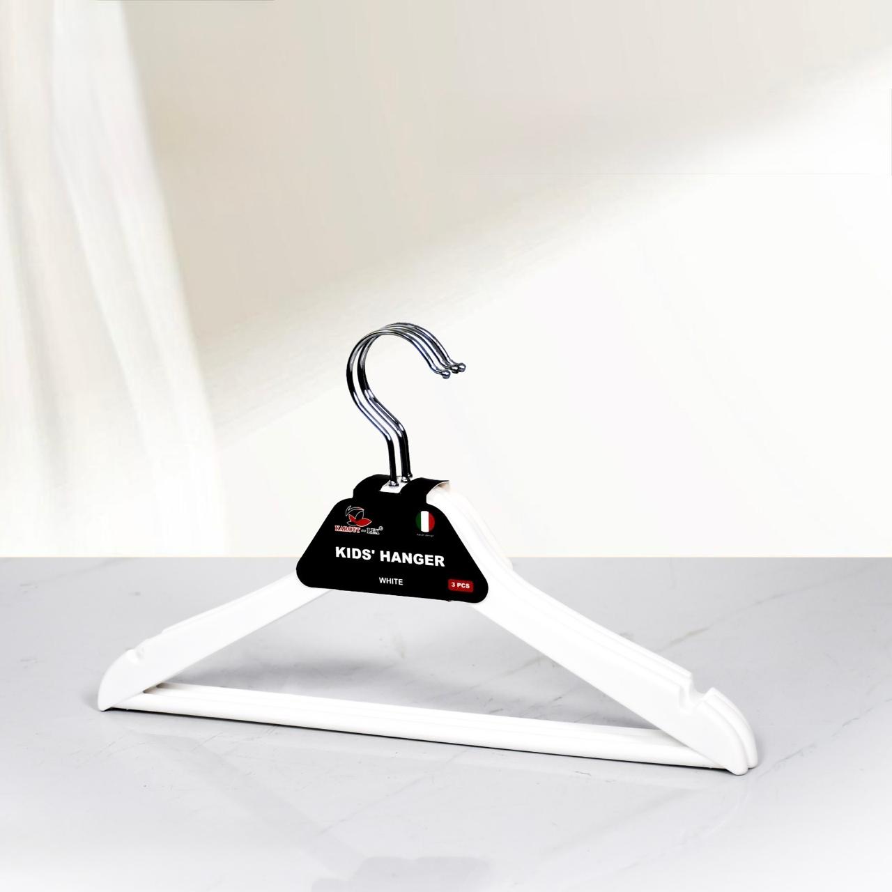 3 PCs Plastic Kids Hanger Set