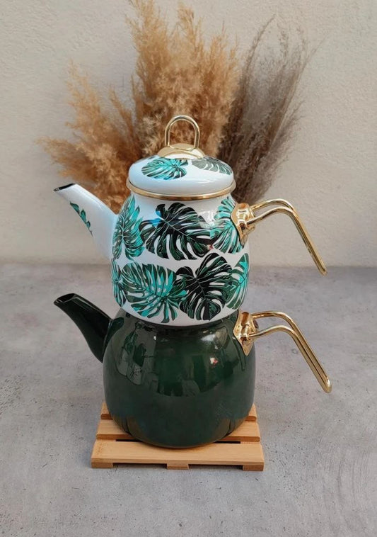 Tea pot