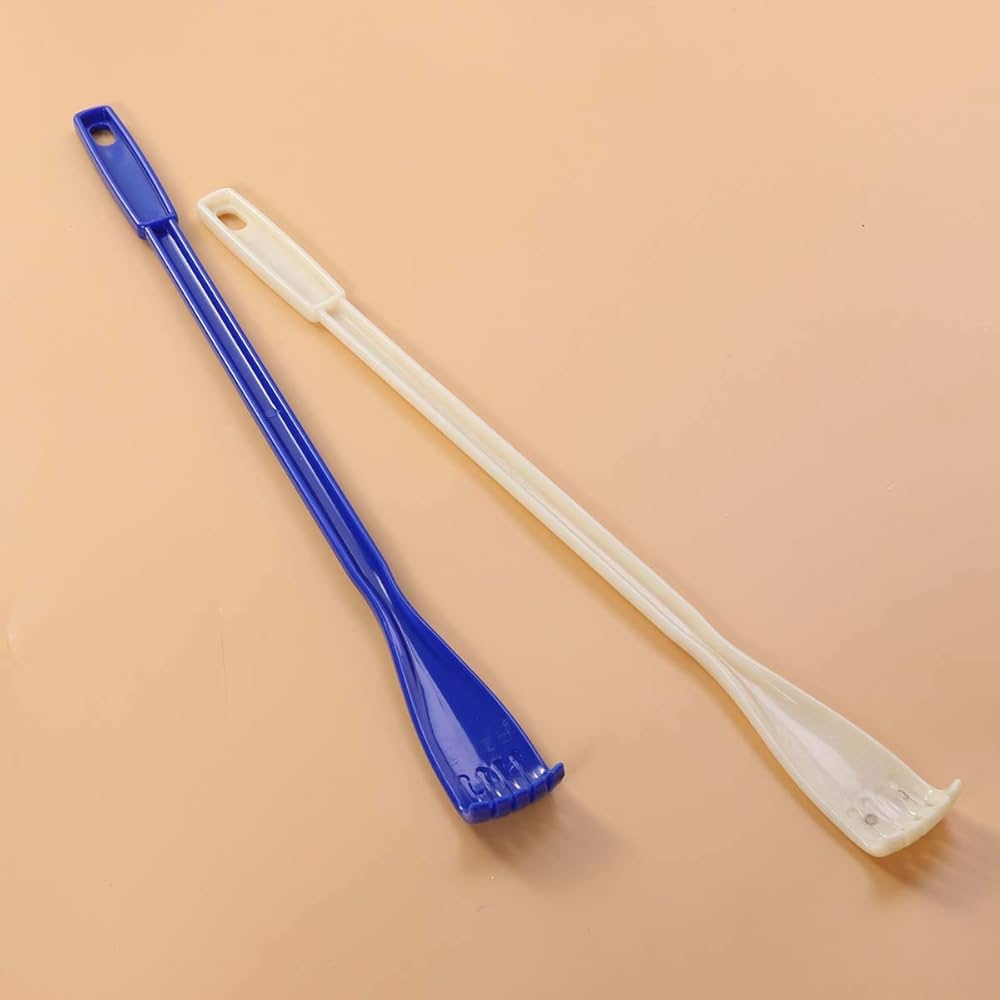 Handheld Back Scratcher