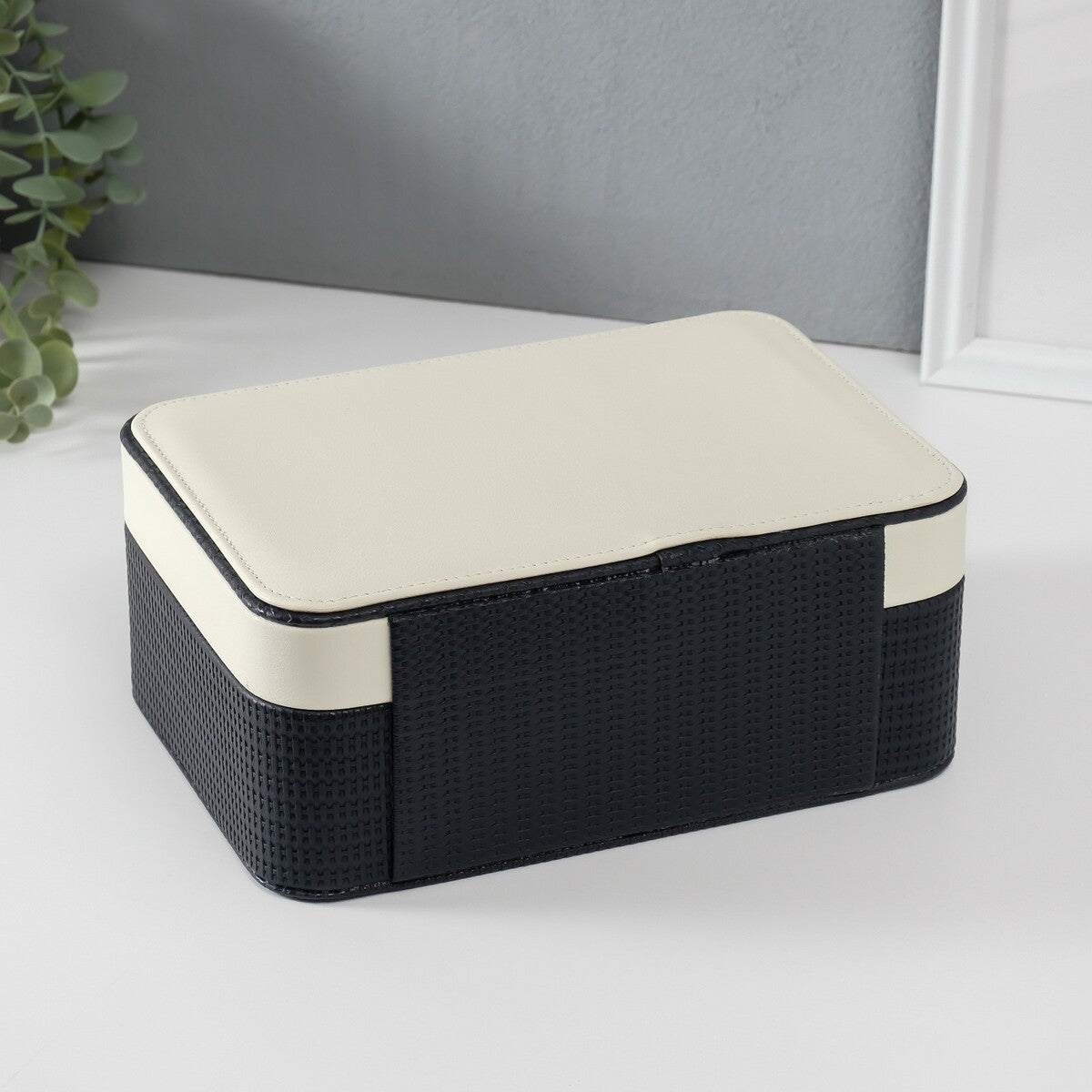 2 Layers Knitted Patterned Jewellery Box