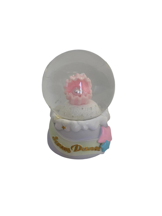 Shell Snow Ball With Light