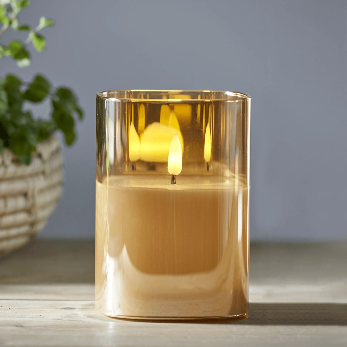 8x10 Cm Led Candle  In Glass