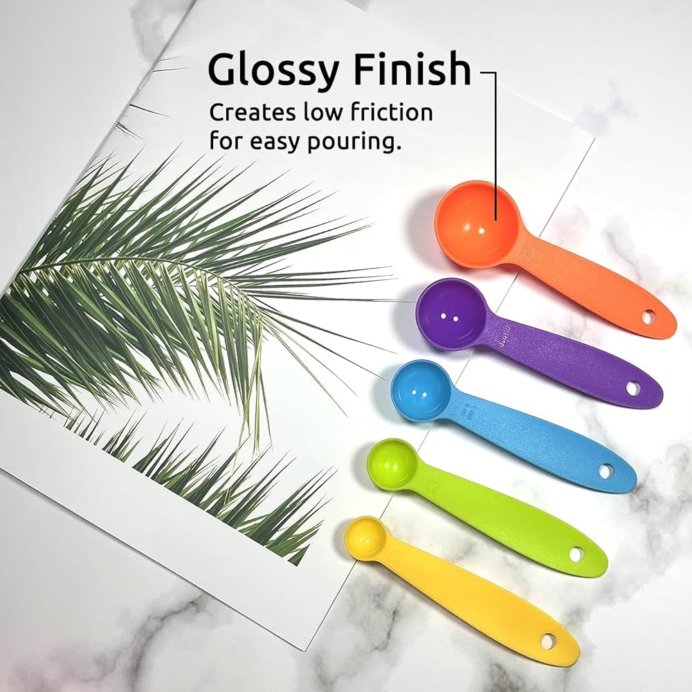 Set of 5 Colorful Different Volume Measuring Spoon